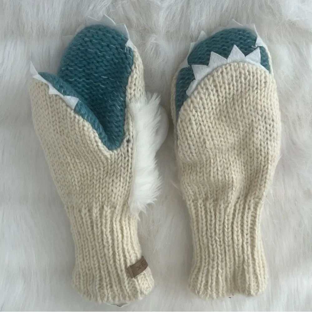 COPY - Delux Knitwit Abominable Snowman Mittens